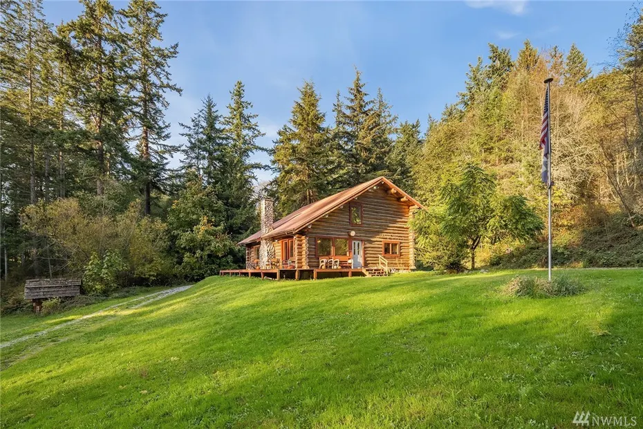 237 S West Camano Drive Photo 1