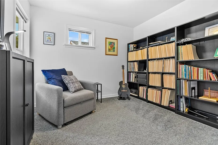 3021 Cedarwood Avenue Photo 23