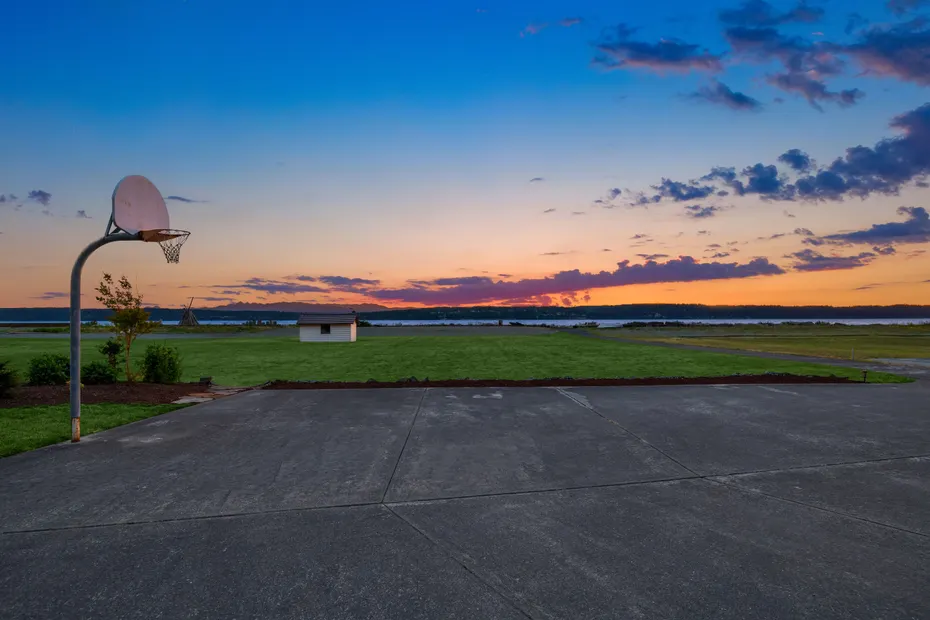 2106 Breezy Point Road Photo 37