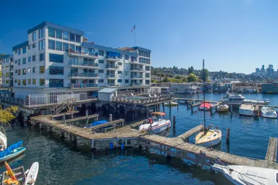 2301 Fairview Ave E #205