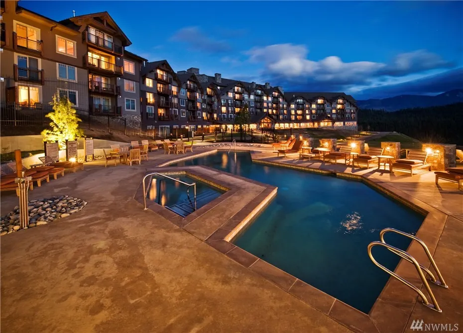3600 Suncadia Trail #2015 Photo 1