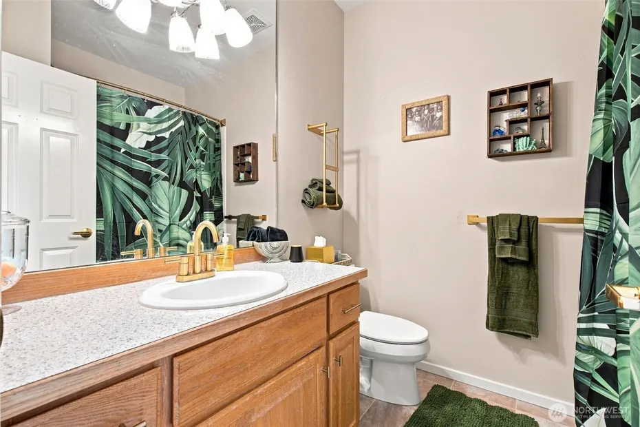 6086 Kingfisher Court Photo 25