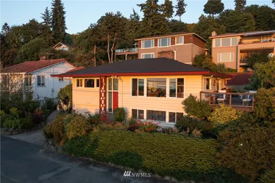 28608 Sound View Drive S