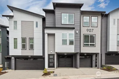 23833 9th Avenue SE #C 18