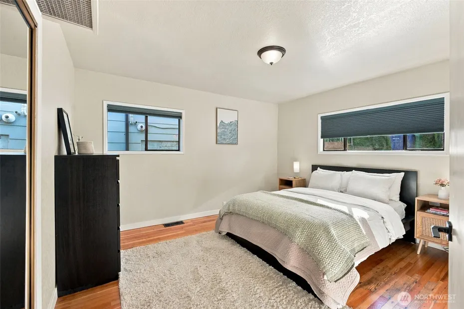10115 66th Avenue S Photo 18