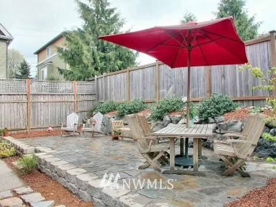 166 C 17th Avenue Photo 1