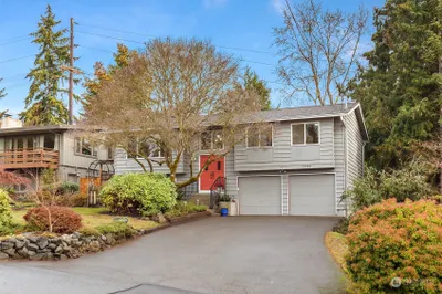 11028 NE 108th Place Ne