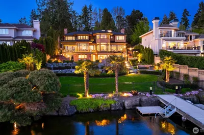 9441 Lake Washington Boulevard Ne