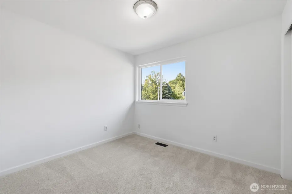 1228 223rd Street SW Photo 19