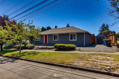 9203 12th Avenue Sw