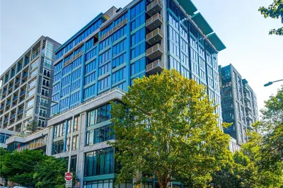 2716 Elliott Ave #305