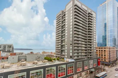 1415 2nd Ave #1004