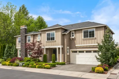 10702 NE 65th Lane
