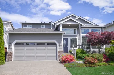 252 Anacortes Place Ne