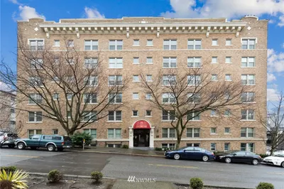 505 E Denny Way #A201