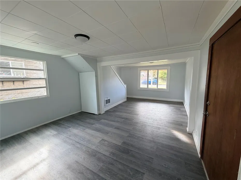 1317 5TH Street Photo 2