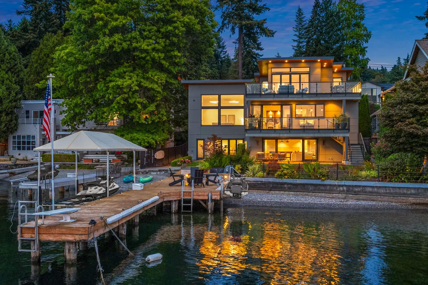 13031 Holmes Point Drive Ne