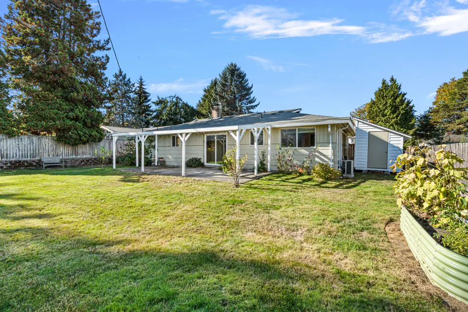 5031 N Bristol Street Photo 26
