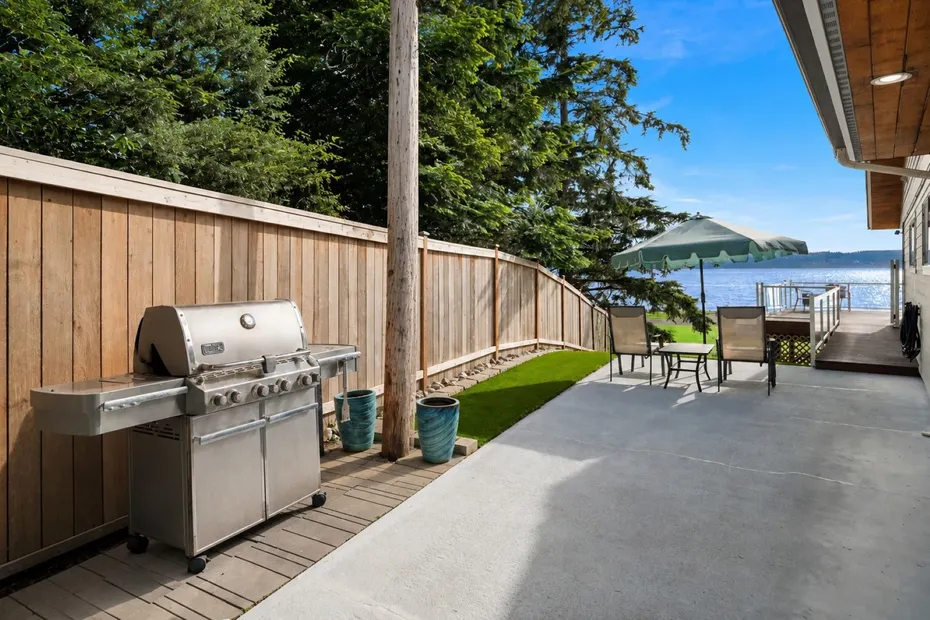 2106 Breezy Point Road Photo 16