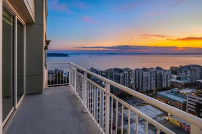 2600 2nd Avenue #2401