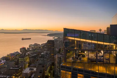 121 Stewart Street #807