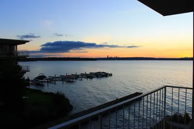 6421 Lake Washington Blvd NE #307