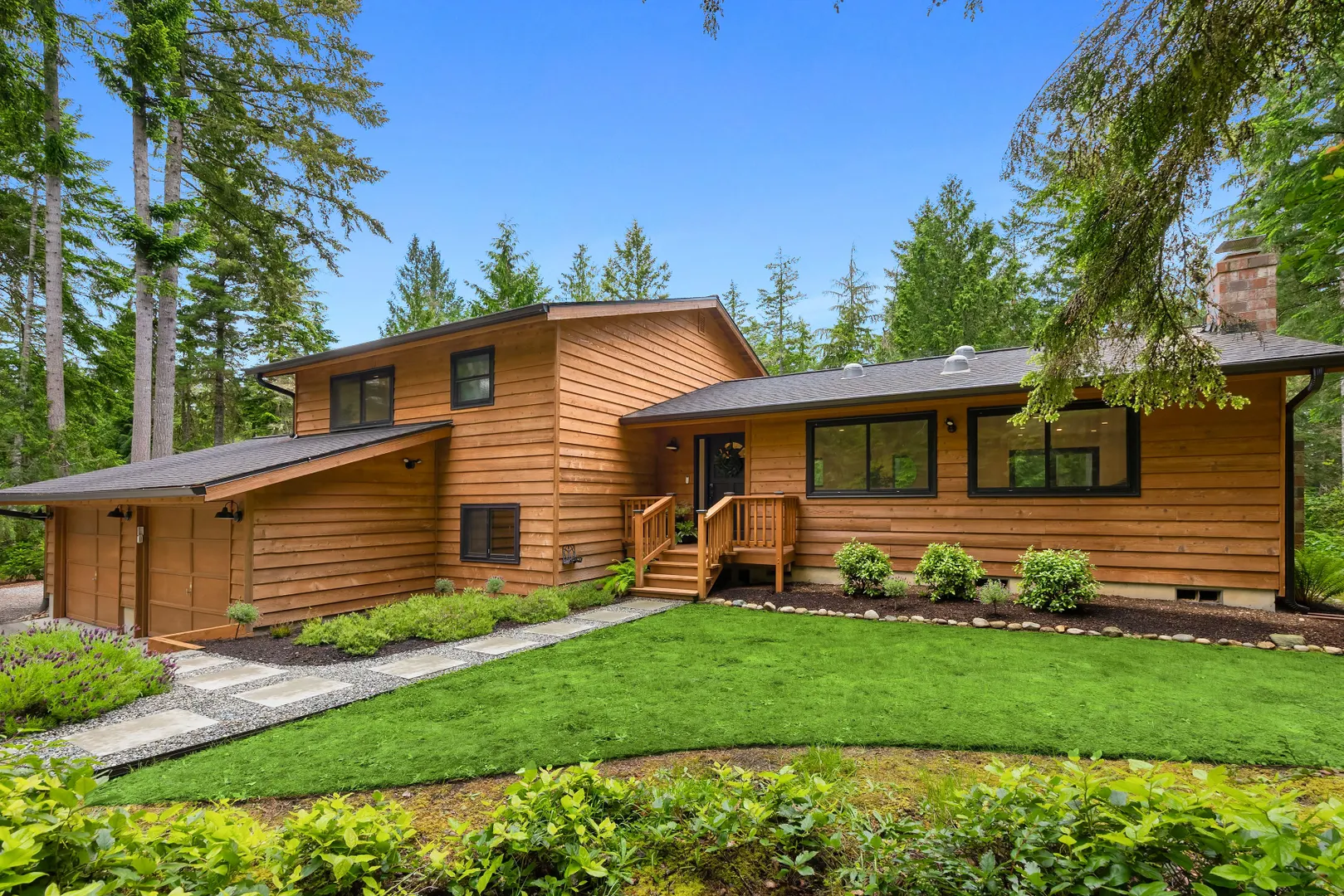 1093 NW Mushroom Lane