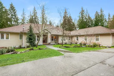 18916 SE 64th Wy