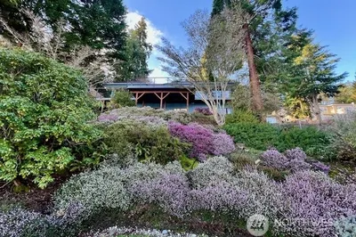 620 W Lake Sammamish Parkway Ne