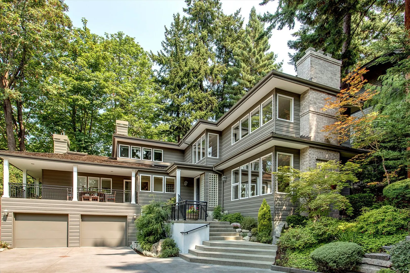 8010 Evergreen Lane