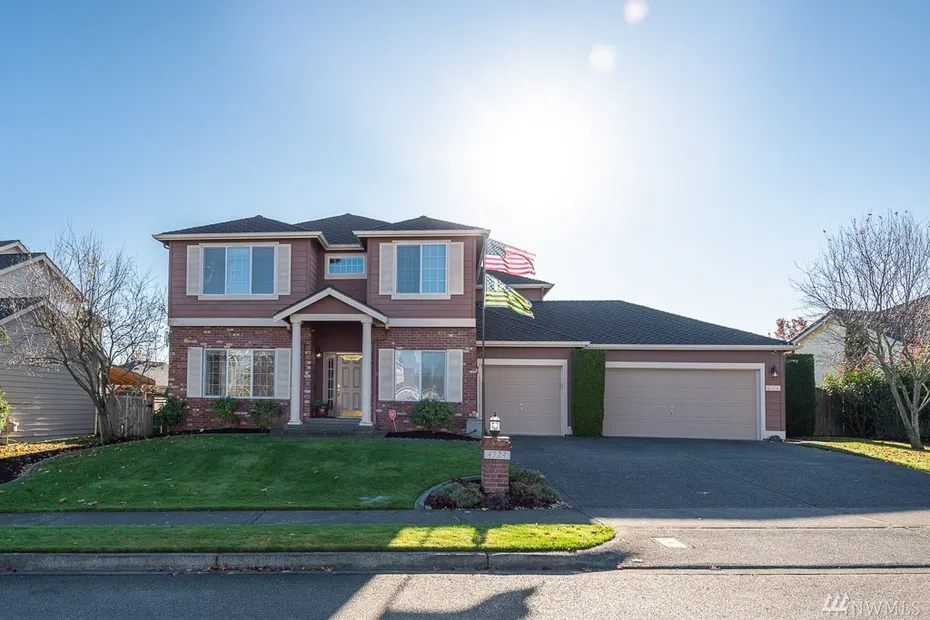 4324 41st St NE Photo 1