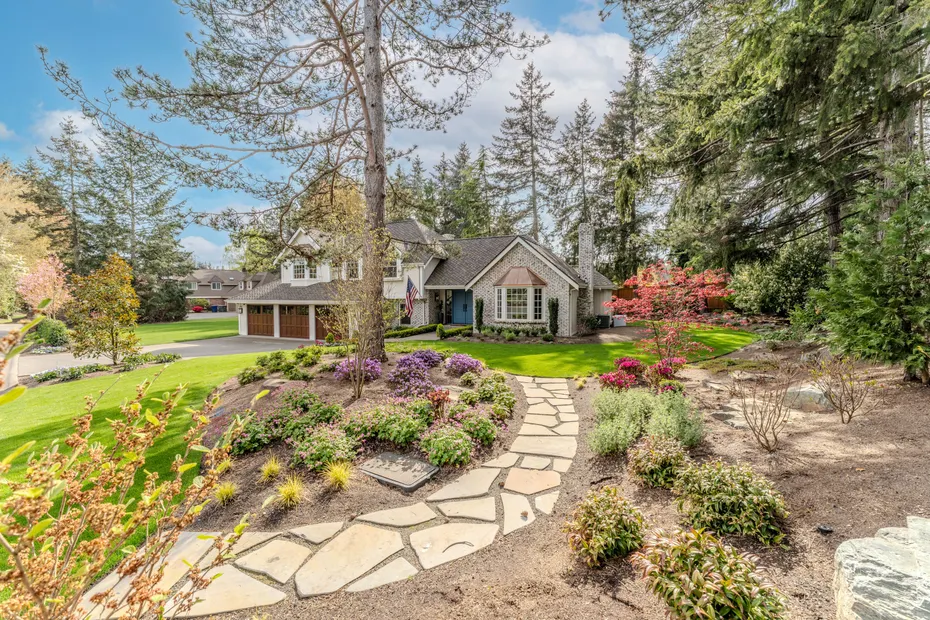 2715 84th Place NE Photo 40