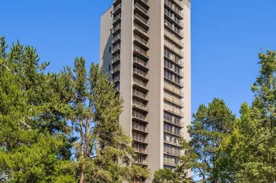 1620 43rd Avenue E #1B