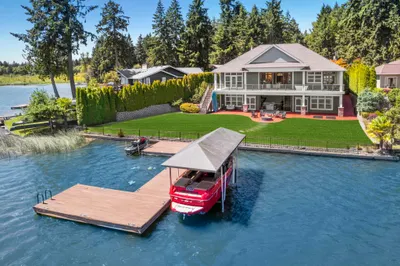 3844 Long Lake Loop Se