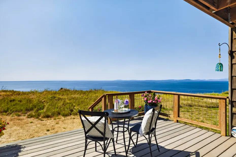 2285 West Beach Road #C Photo 3