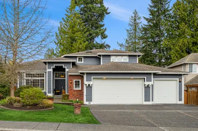 675 NW Everwood Drive