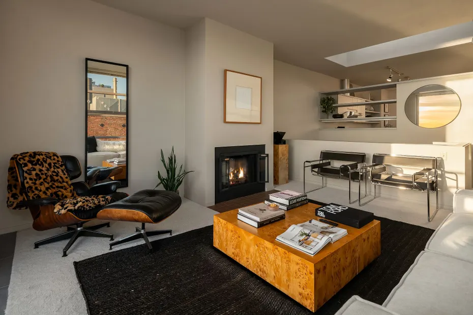 1425 Western Avenue #U403 Photo 9