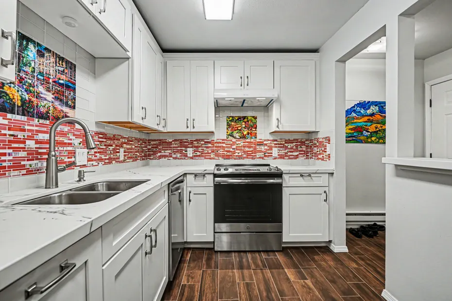 13616 NE 7th Street #E3 Photo 5