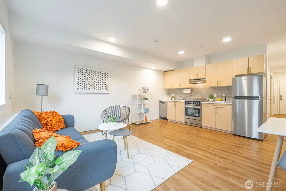 750 11th Avenue E #103 Photo 5