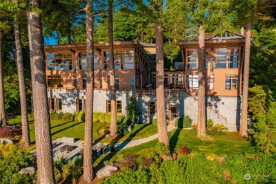 9131 Great Blue Heron Lane