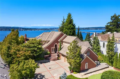 2307 Evergreen Point Road