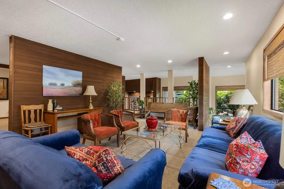 1070 5th Avenue S #207 Photo 22