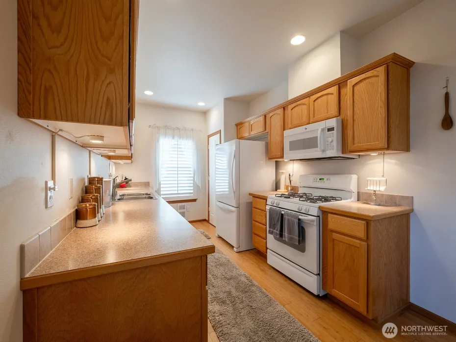10543 NE Kingston Meadows Circle #354 Photo 8
