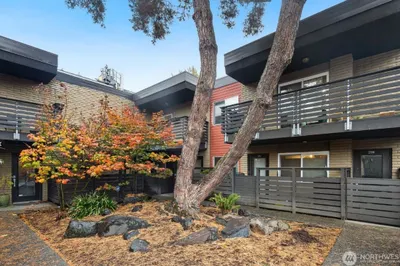 5220 42nd Avenue S #110