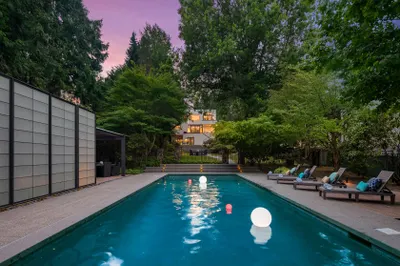 3240 Evergreen Point Road
