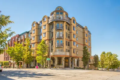 133 Queen Anne Ave N #301