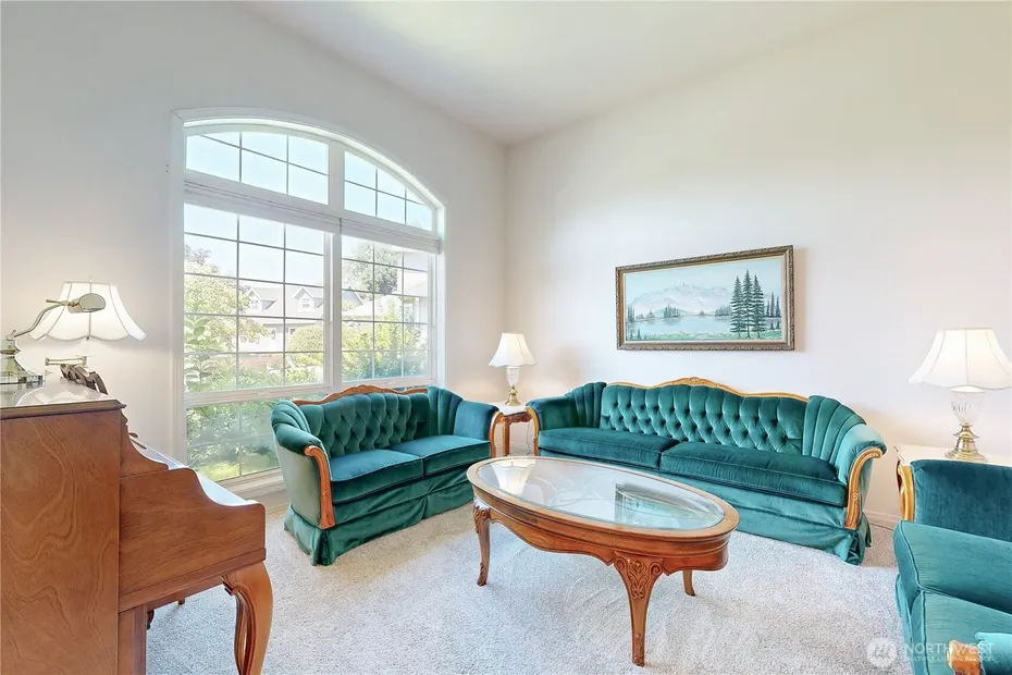 1916 SE Clover Court Photo 15