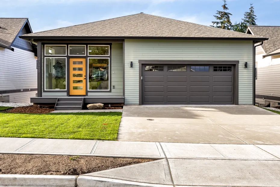 4106 N Highland Street Photo 1