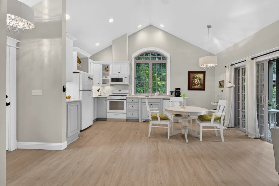 15314 Sandridge Road Photo 37