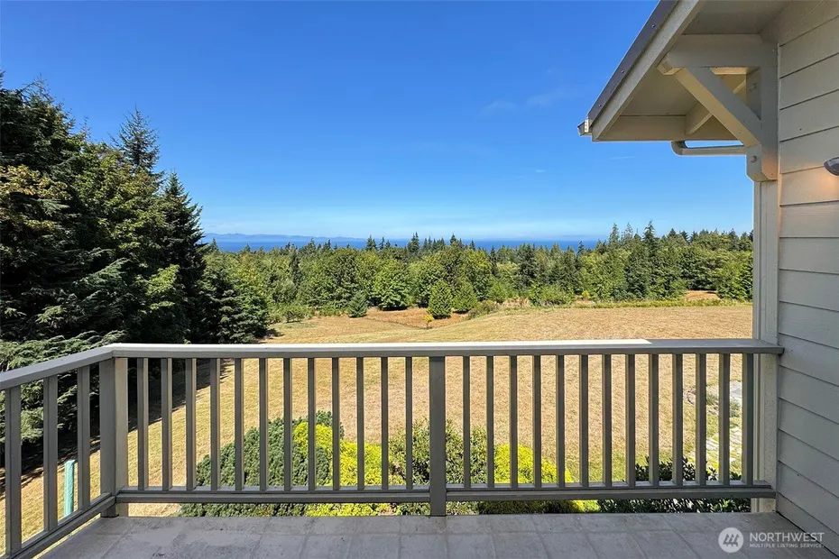1668 Freshwater Bay Road Photo 25